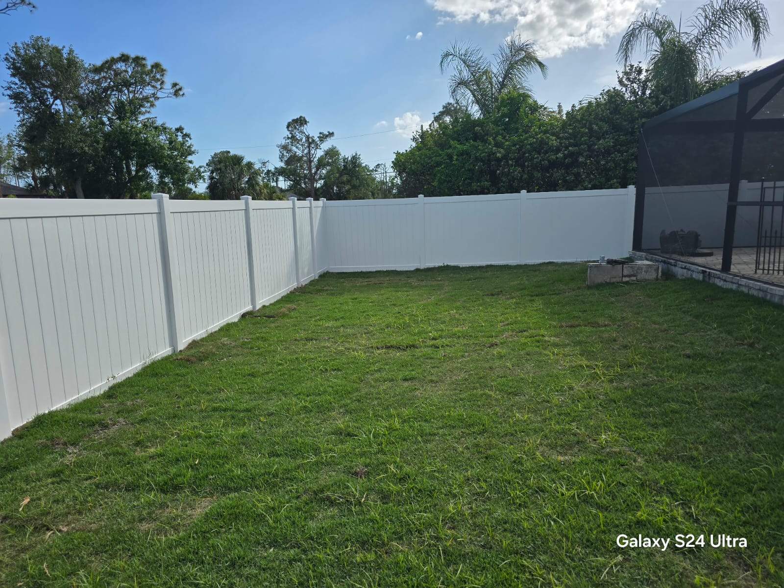 Residential White Vinyl Privacy Fence Installation in North Port by True Fence LLC