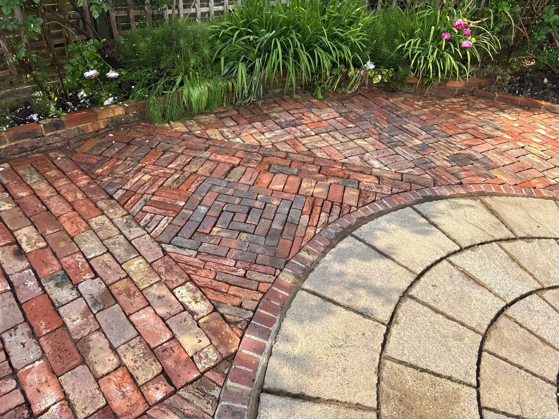 Tarmac Driveway Clean using Flat Surface Cleaner by Ges Exterior Cleaning ltd