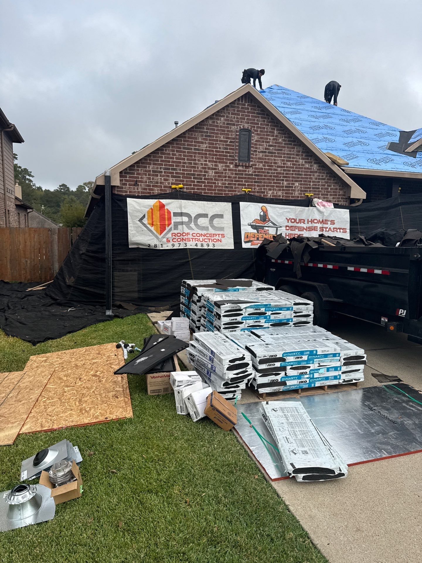 IKO Dynasty - Matte Black by Roof Concepts Construction