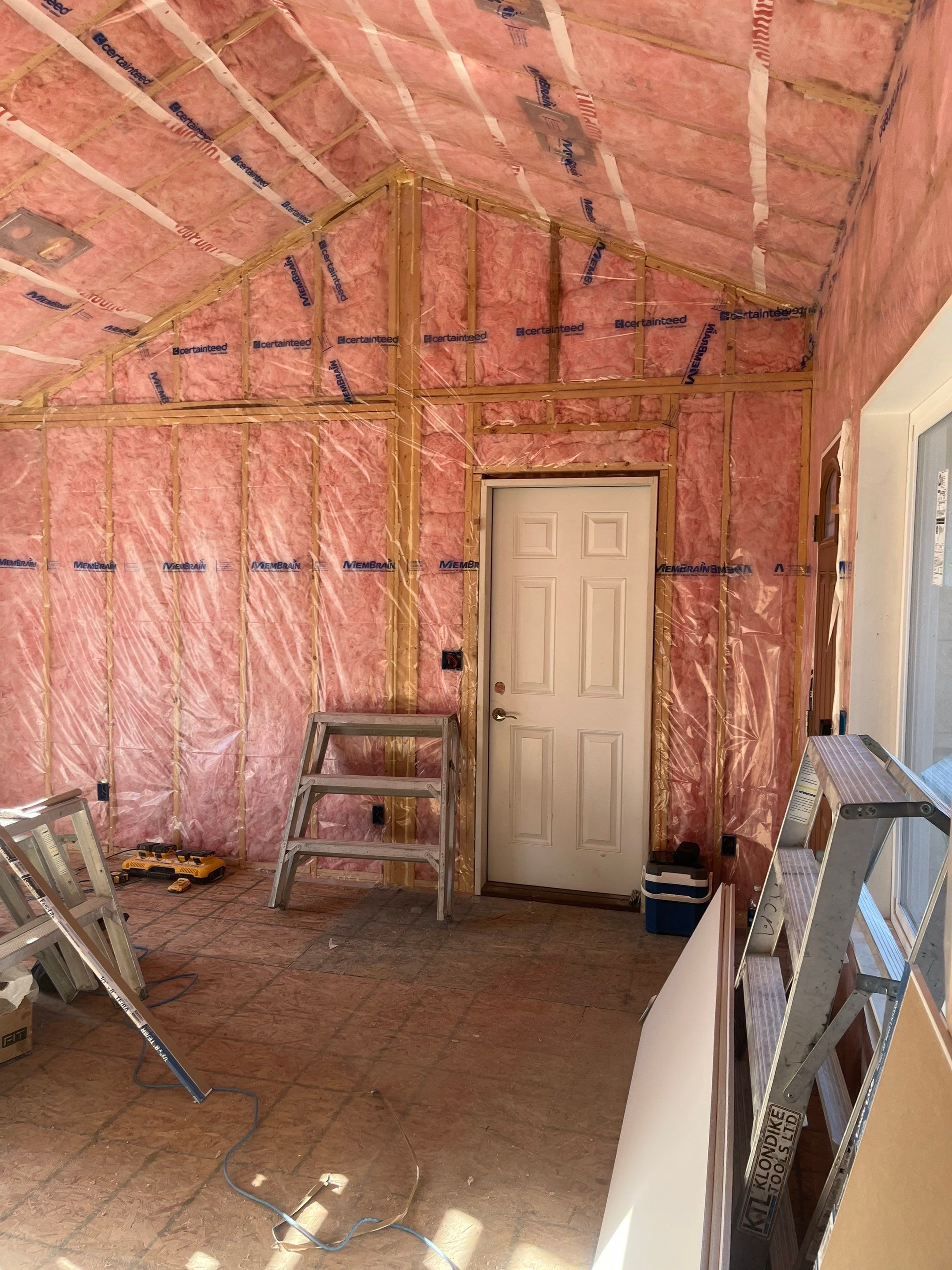 Walls Finishing by OCS Contracting Services