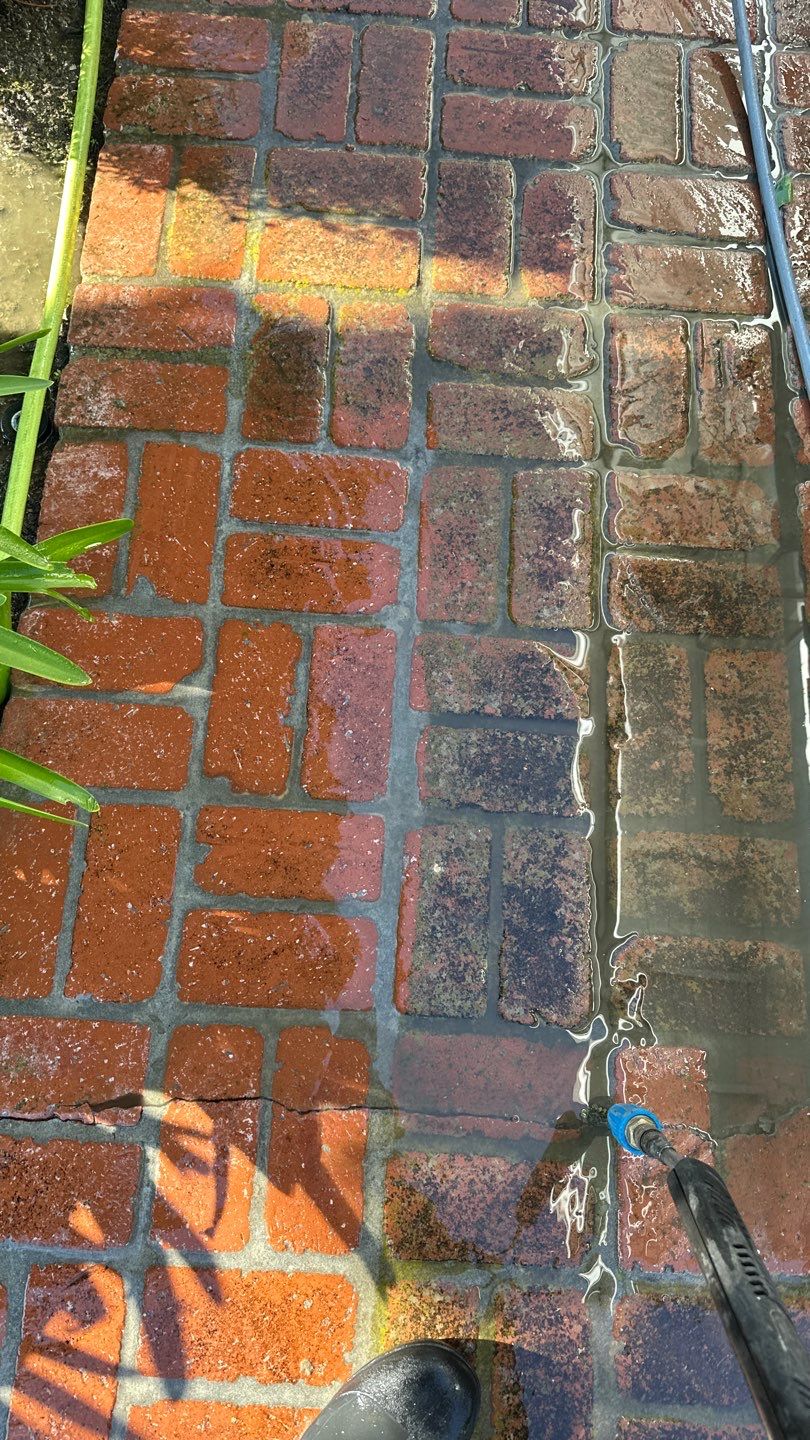 Mission Viejo Concrete Driveway Pressure Washing by Property Cleaning Experts