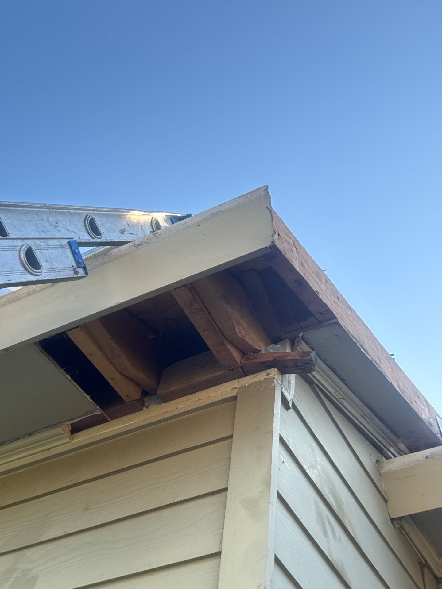 Certainteed Landmark Driftwood by Top Team Roofing & Construction