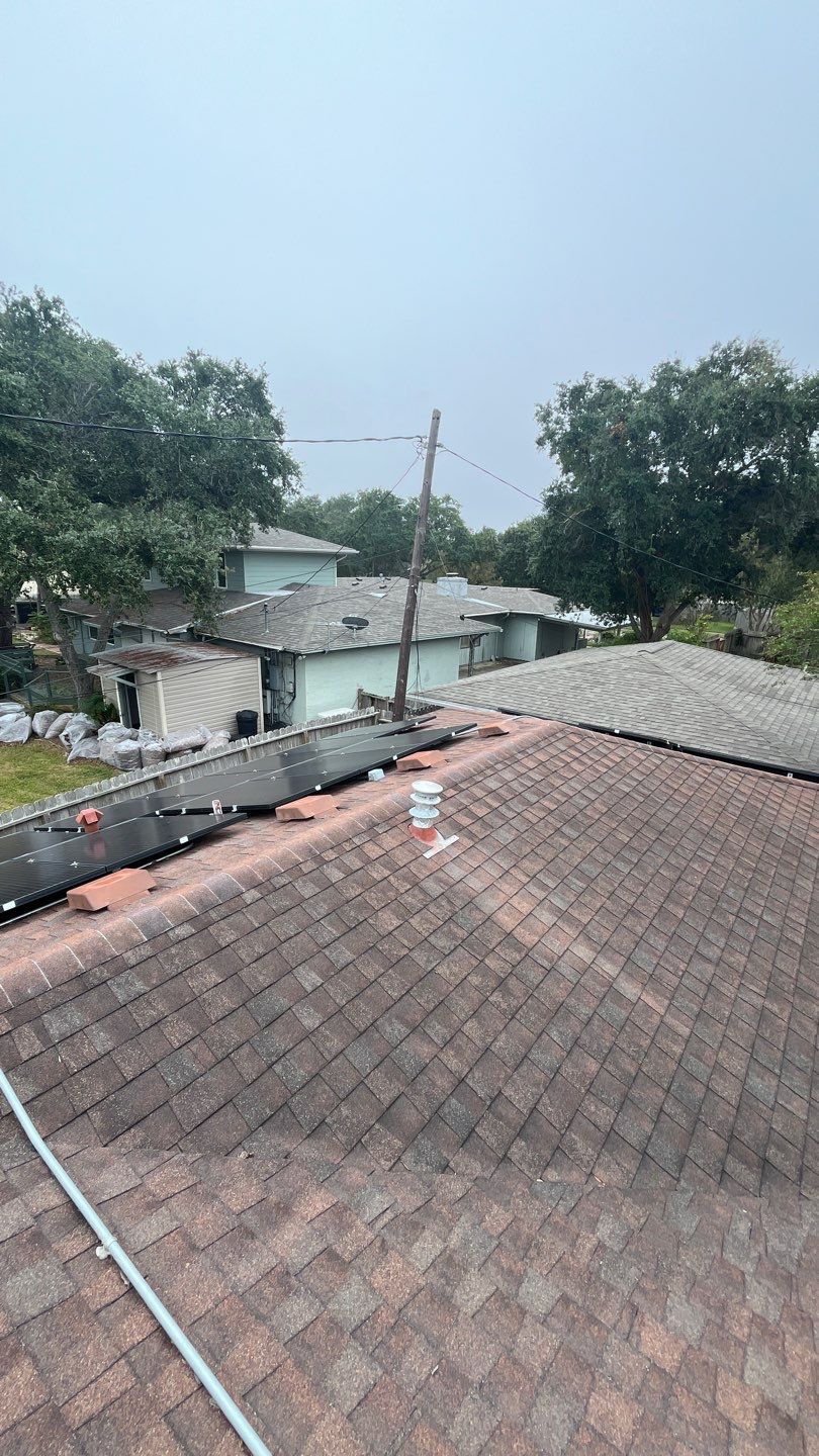 Residential Roofing Installation using Certainteed Landmark Moire Black by Galvan Roofing and Construction