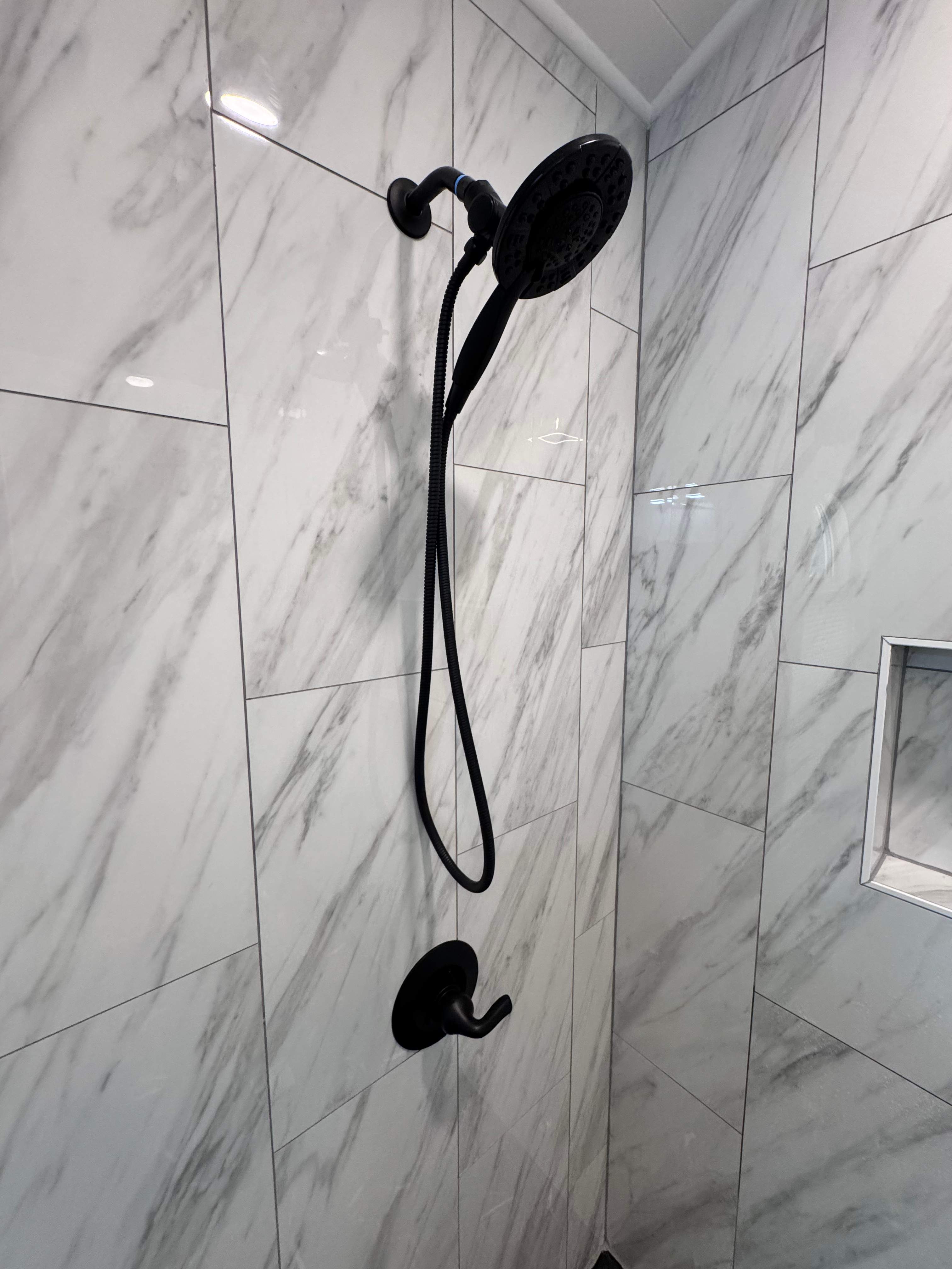 Master bathroom renovation by Prudencio