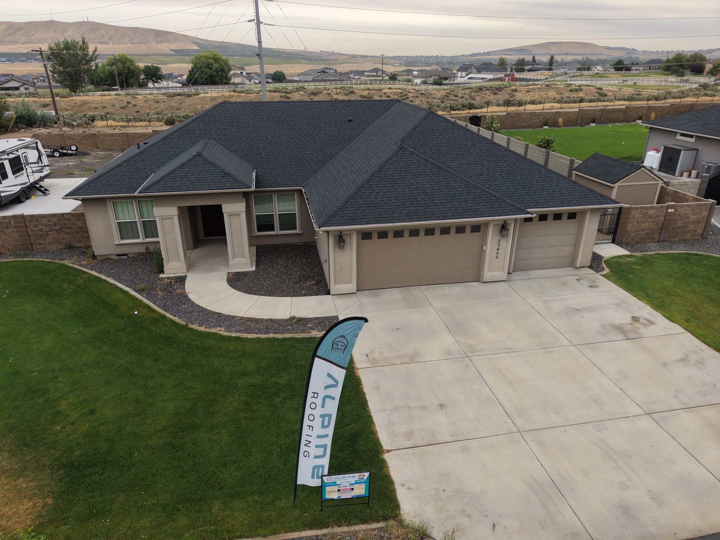 Full Architectural Shingle Roof Installation E Sagebrush Rd Kennewick, WA 99338 The Denali System - Certainteed Landmark® Shingle - Moire Black by Alpine Roofing