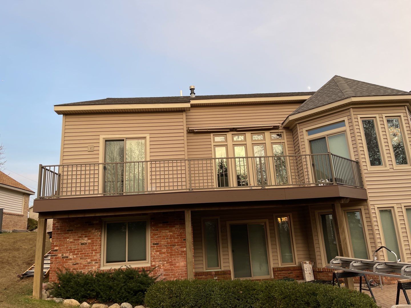 Siding Replacement using CertainTeed Monogram D5 Clapboard by 180 Contractors