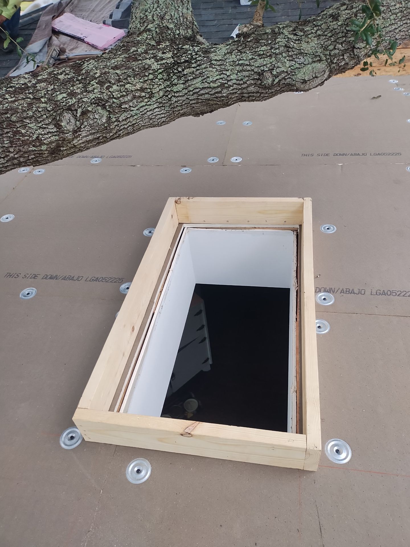 Project in St. Petersburg 33703 by Mitchell Roofing Company LLC