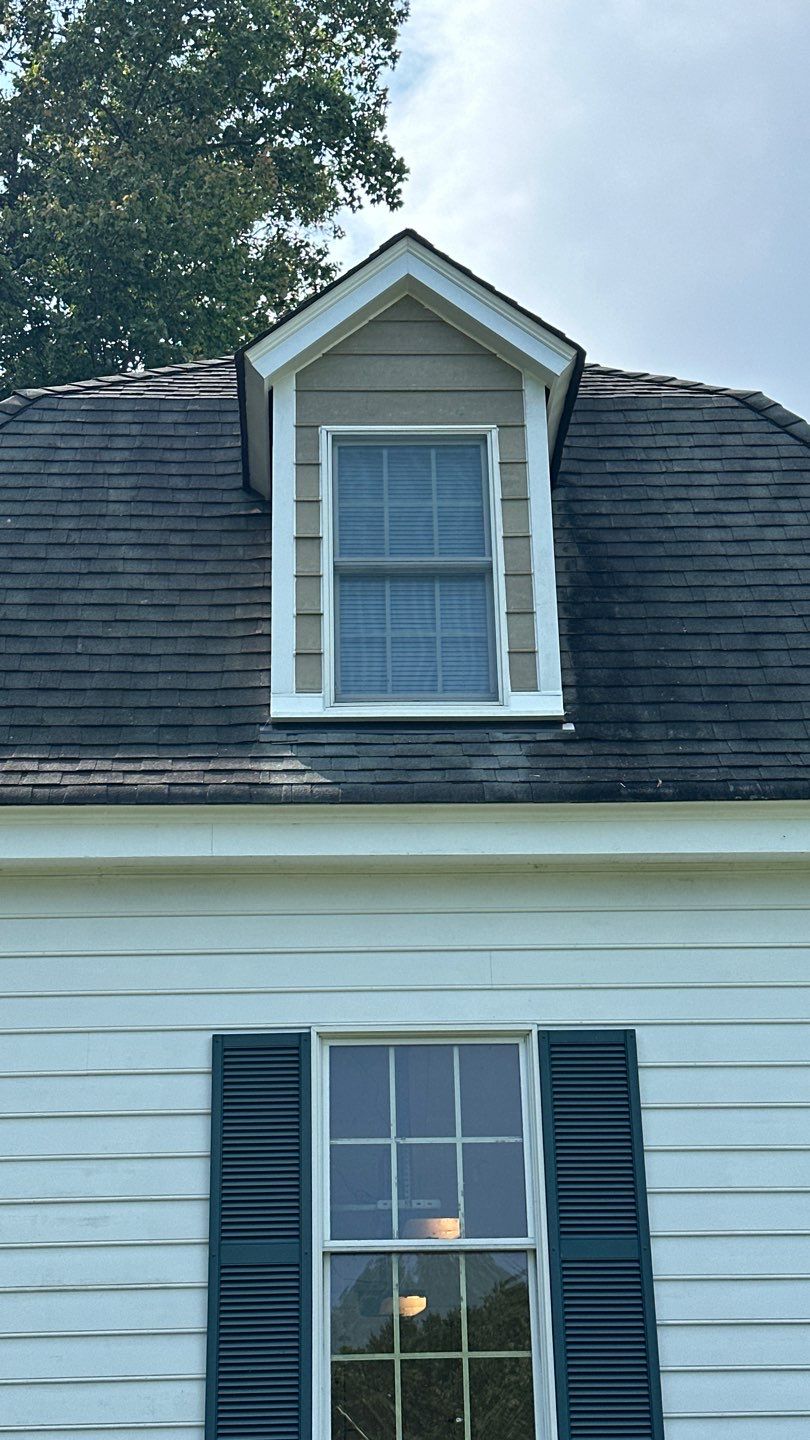 Siding Installation using JH Select Cedarmill Eased Edge by ExteriorPros