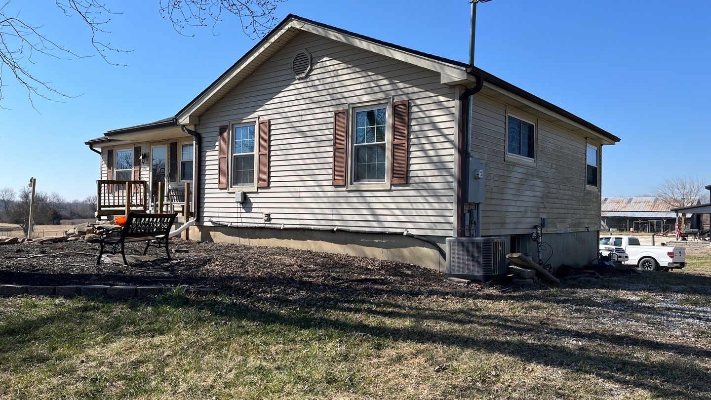 Modern Living by EEC  Windows, Siding & Roofing 