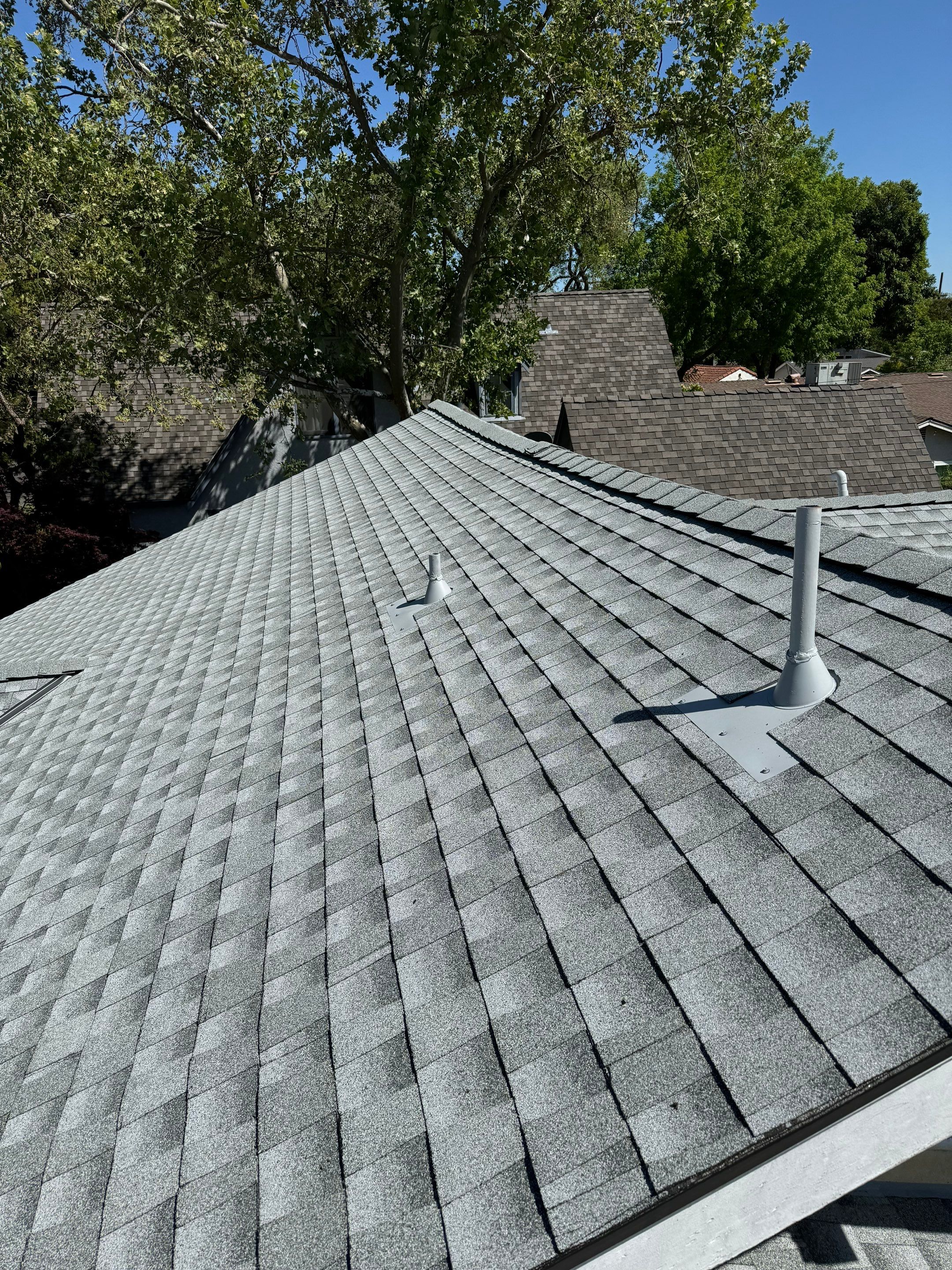 GAF Timberline HDZ-RS shingle project by Straight Edge Roofing Inc