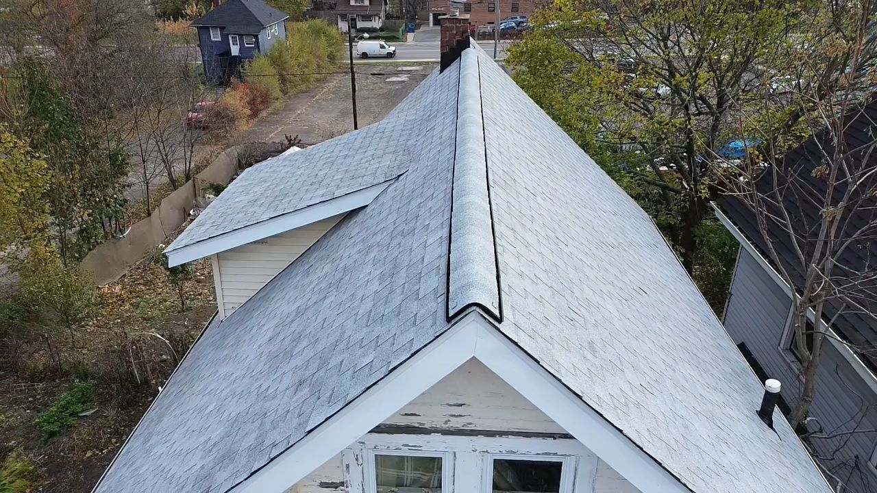 Atlas Pinnacle, Color, Oyster Shell, Drip Edge, Color, White by Eagle Eye Roofing
