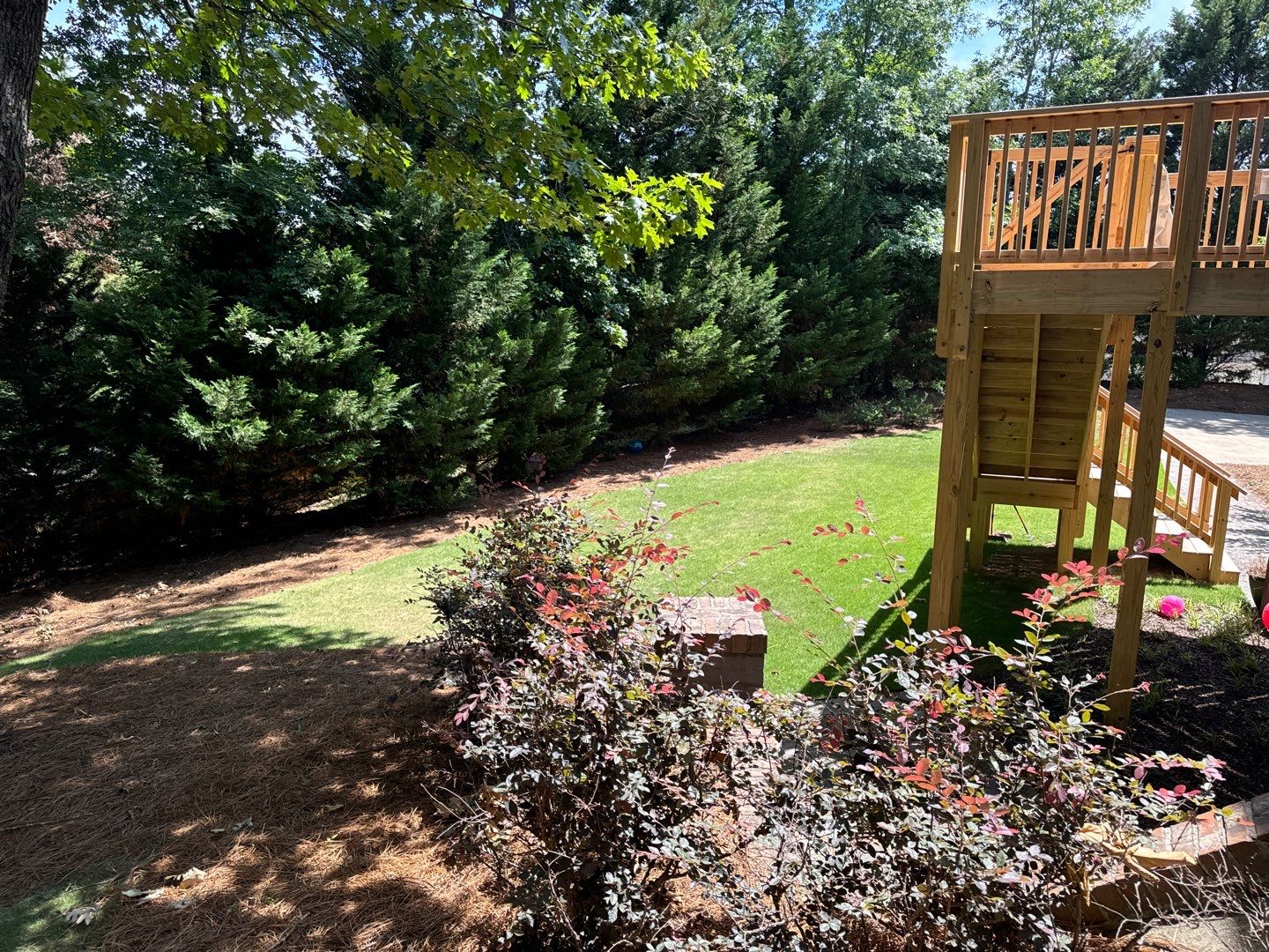 Greystone - Traditional Fence by Pillar and Pine