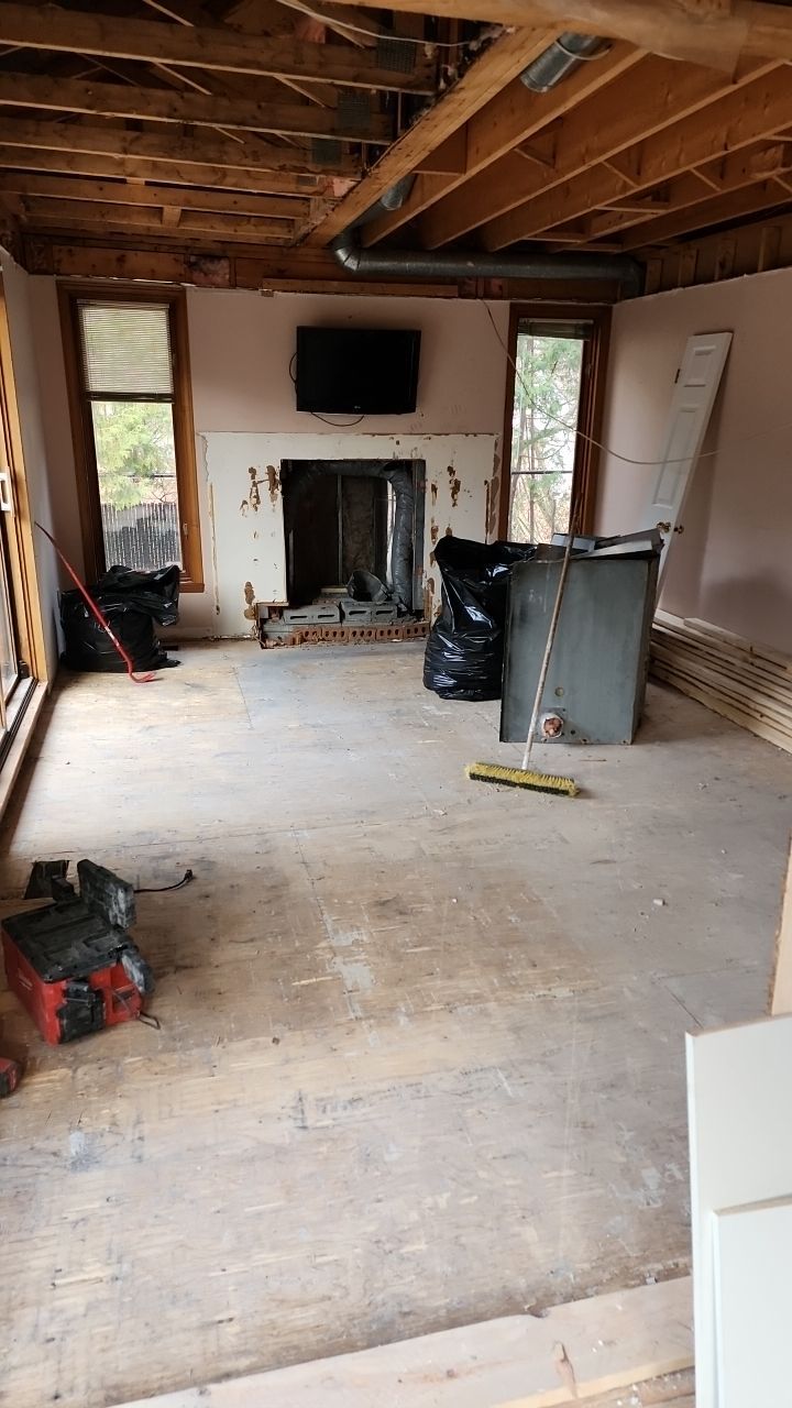 Full house renovation by Eco-Nature Construction Inc.
