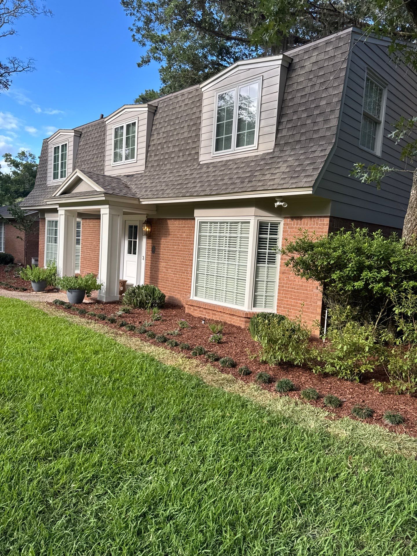 Deerwood Resident | Sod & Bed Design/Plant Installation by ProGreen Services