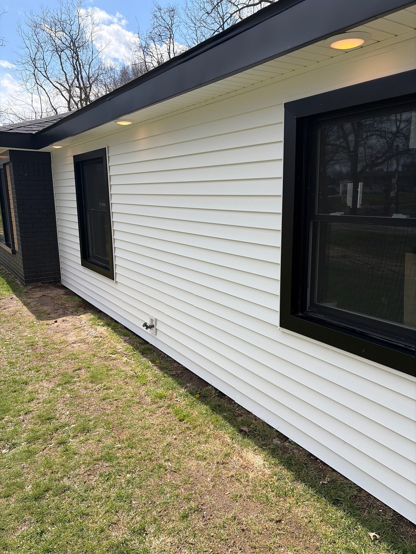 Siding Replacement using CT MainStreet by 180 Contractors