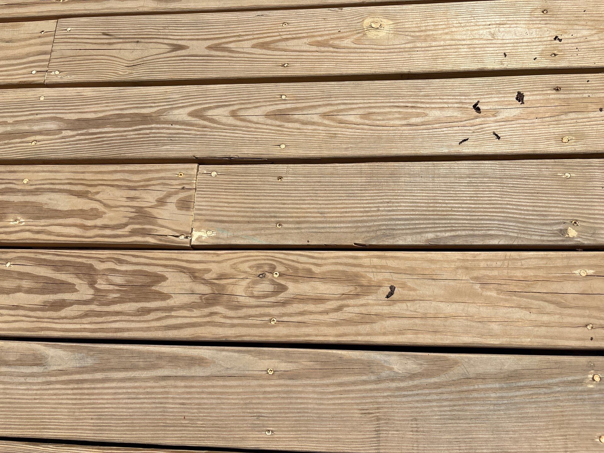Wood Deck using Wood Sealant by DuraSeal
