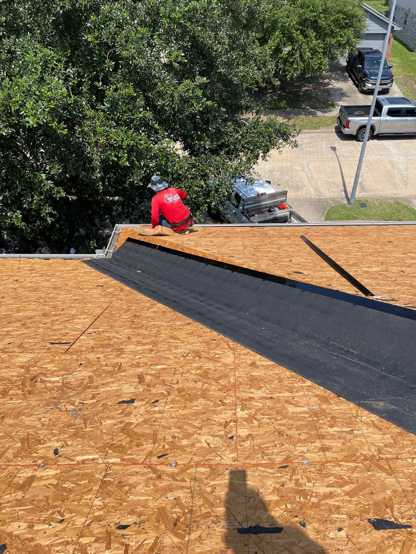 Residential Roofing Installation using Owen's Corning Duration (Lifetime) Shingles by Roof Repair Company