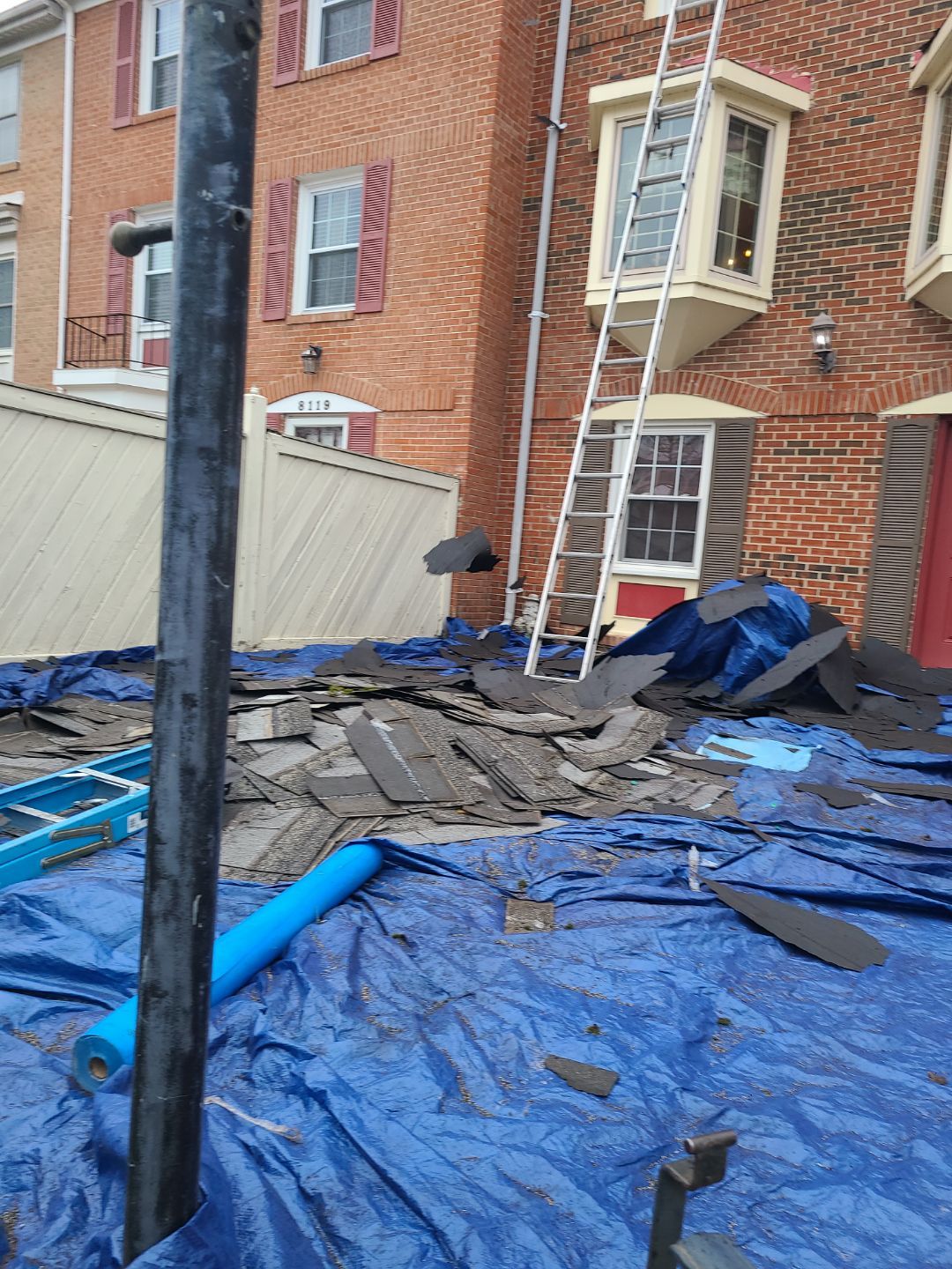 Alexandria Certainteed Landmark Roof in Colonial Slate by RM Banning, Inc.