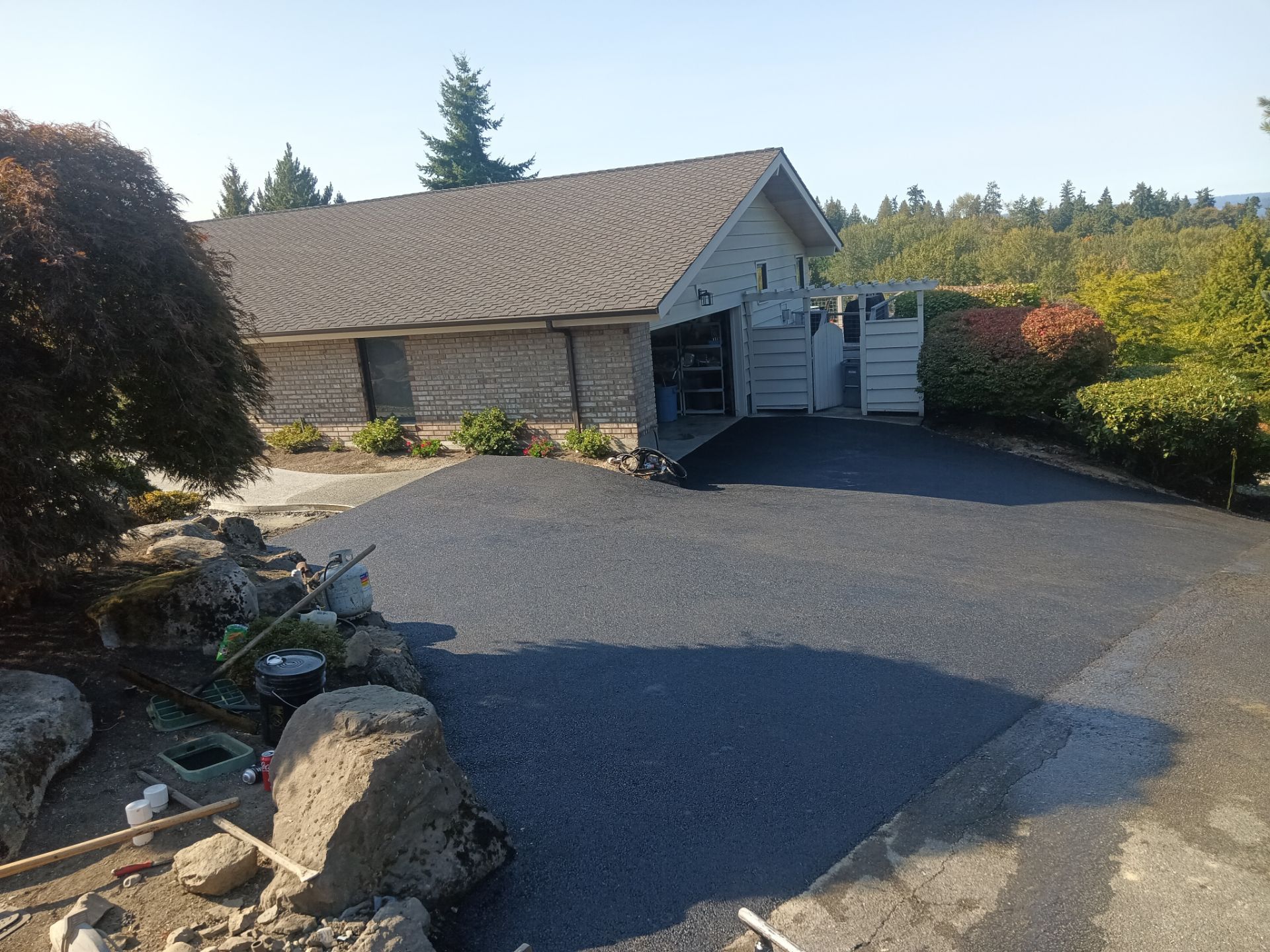 Patio Gateway & Hardscaping by Jireh Asphalt & Concrete Inc 