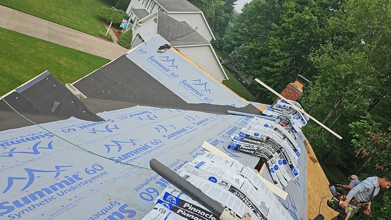 ATLAS PINNACLE COLOR PEWTER by Eagle Eye Roofing