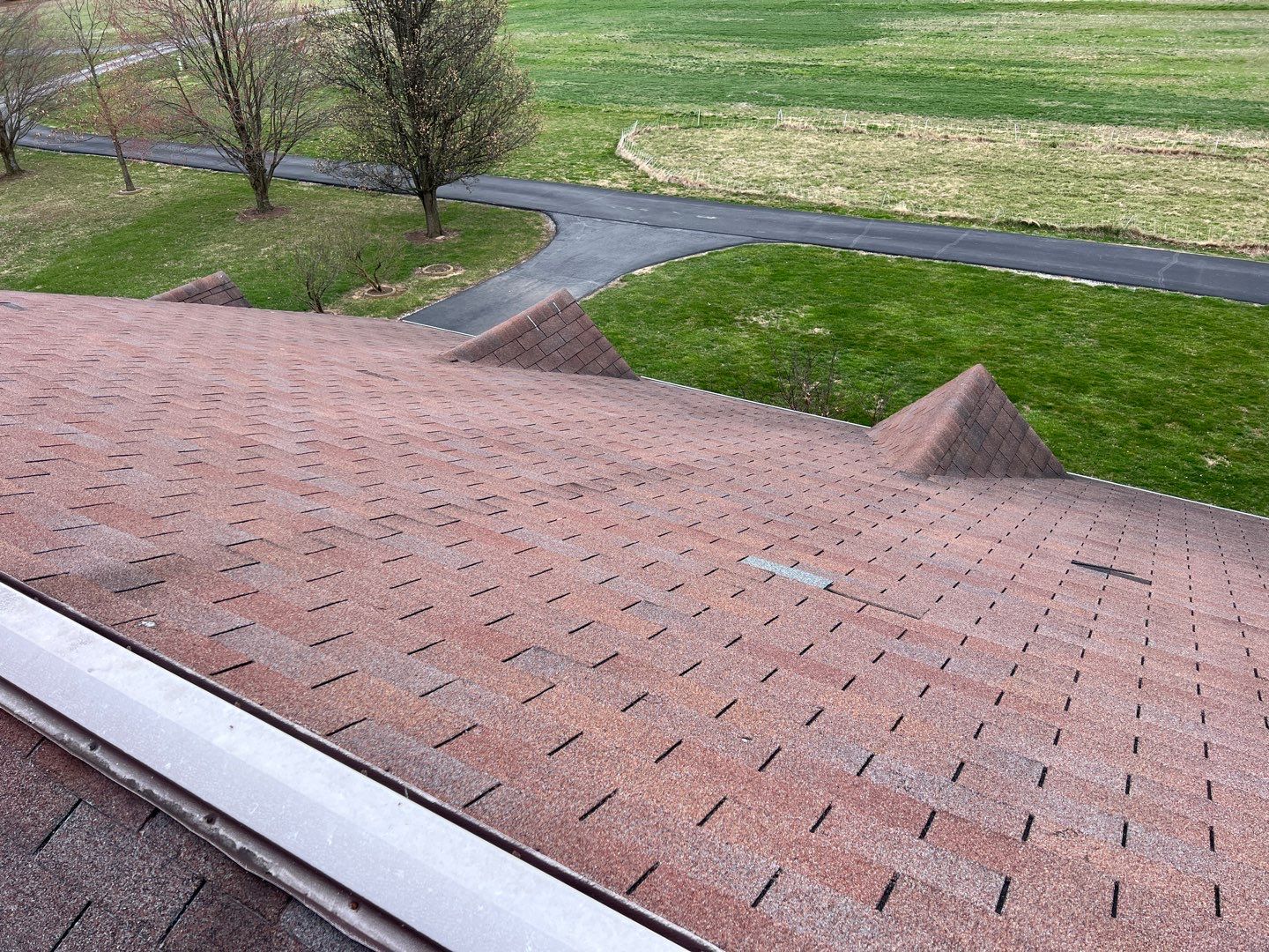 Residential Roofing Installation using Ownes Corning Brownwood Duration by Storm Contracting