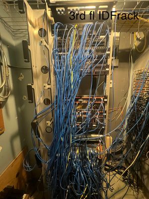 Structured cabling installation by CimaSolutions