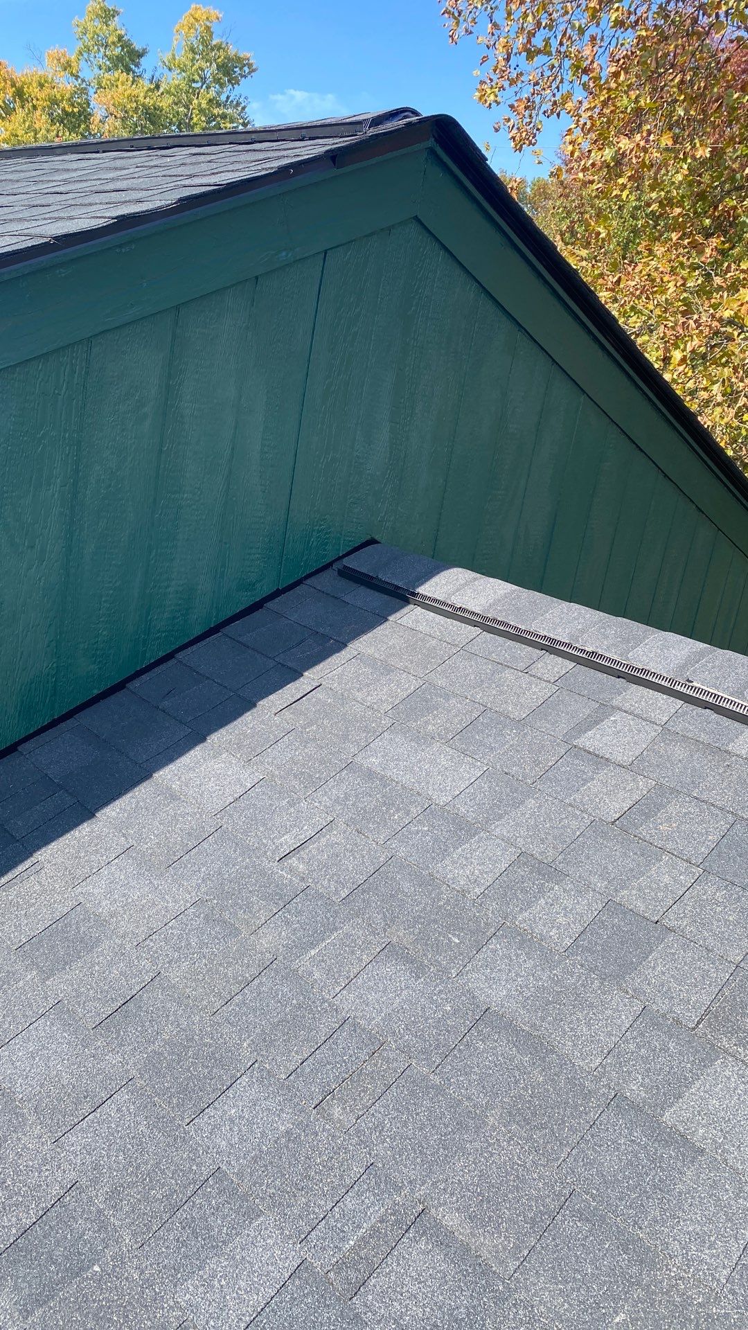 Arlington: Residential Roof Replacement with CertainTeed Landmark Pro Designer Shingles in Max Def Charcoal Black by RM Banning, Inc.