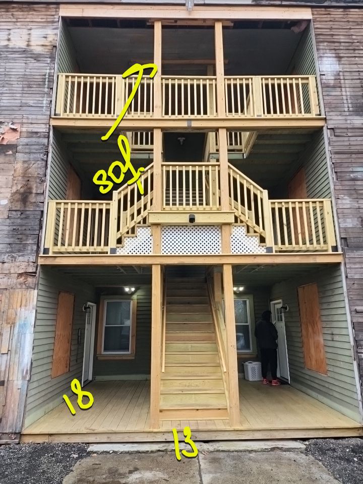 Vinyl siding in Putnam, CT by UBrothers Construction