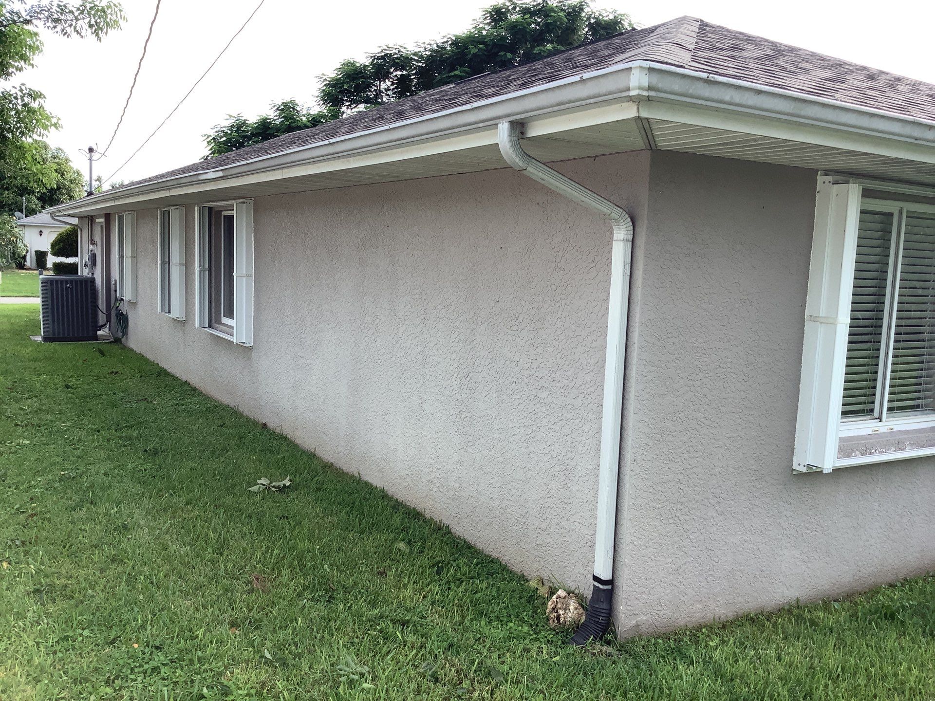 Energy-Efficient Gutter Systems for Florida Homes by Gutter Professors
