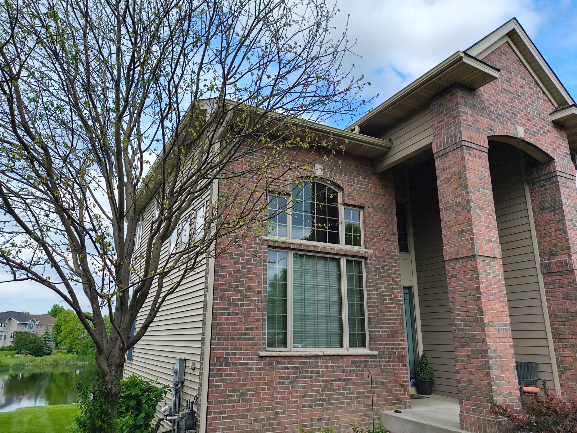 5" Gutter Installation in Maple Grove, MN by Next Level Seamless Gutters / Exteriors Inc.