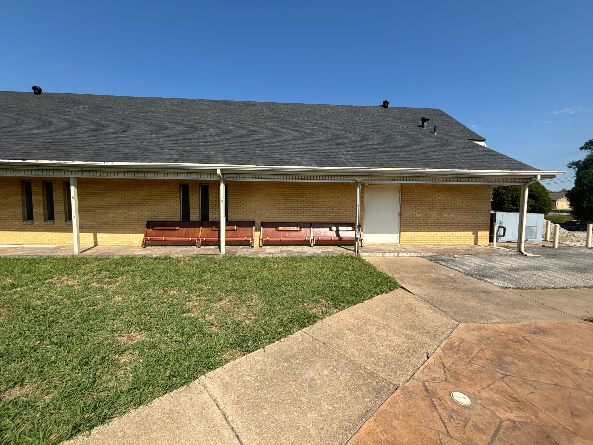 Residential Roofing Installation using Atlas Pinnacle by Lighthouse Contractors