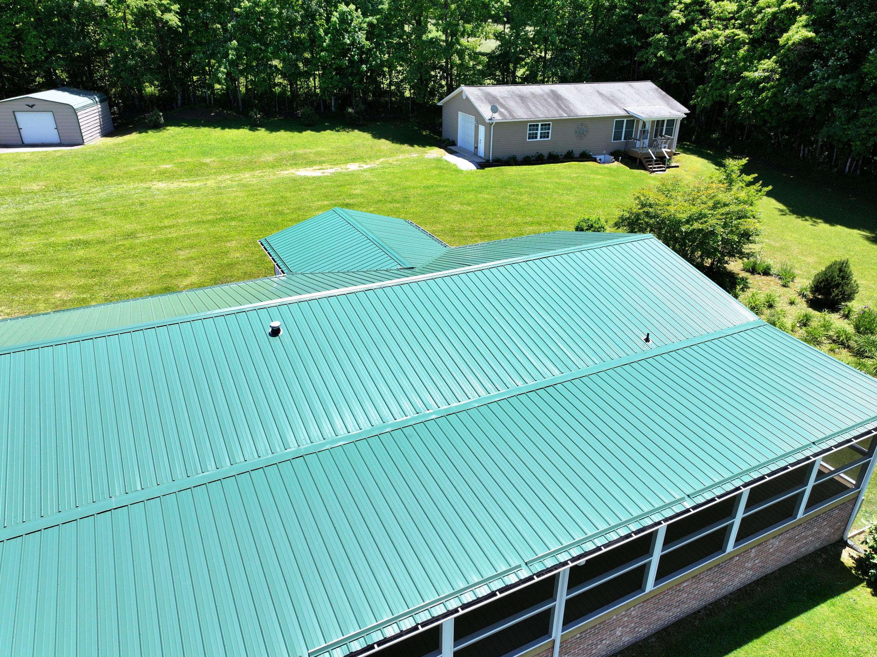 Haley Residence by Omnia Roofing