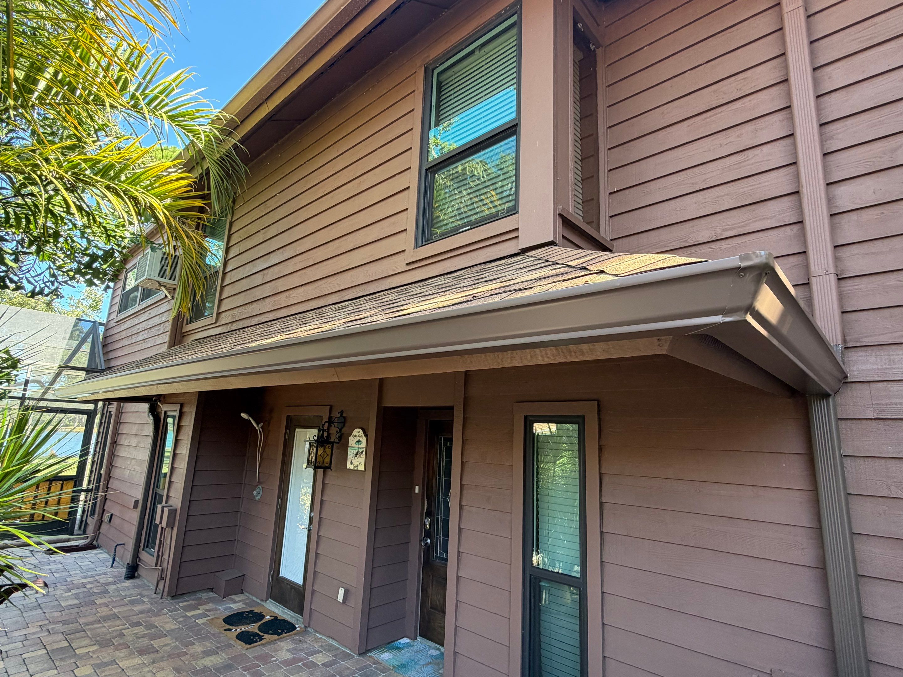 6-inch Seamless Gutters Installed in Sarasota FL by Gutter Professors