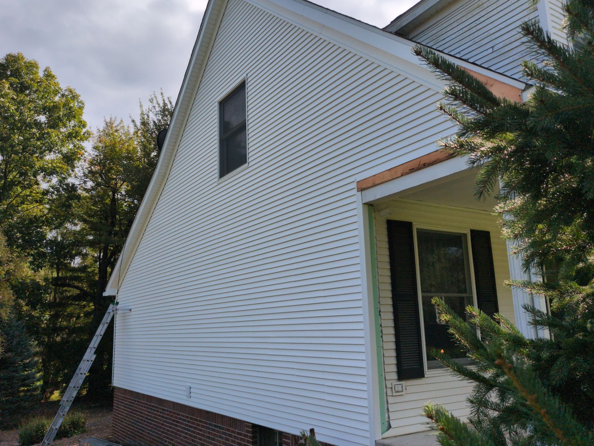 Siding Replacement using Certainteed Restoration Classic T3 Clapboard by 180 Contractors