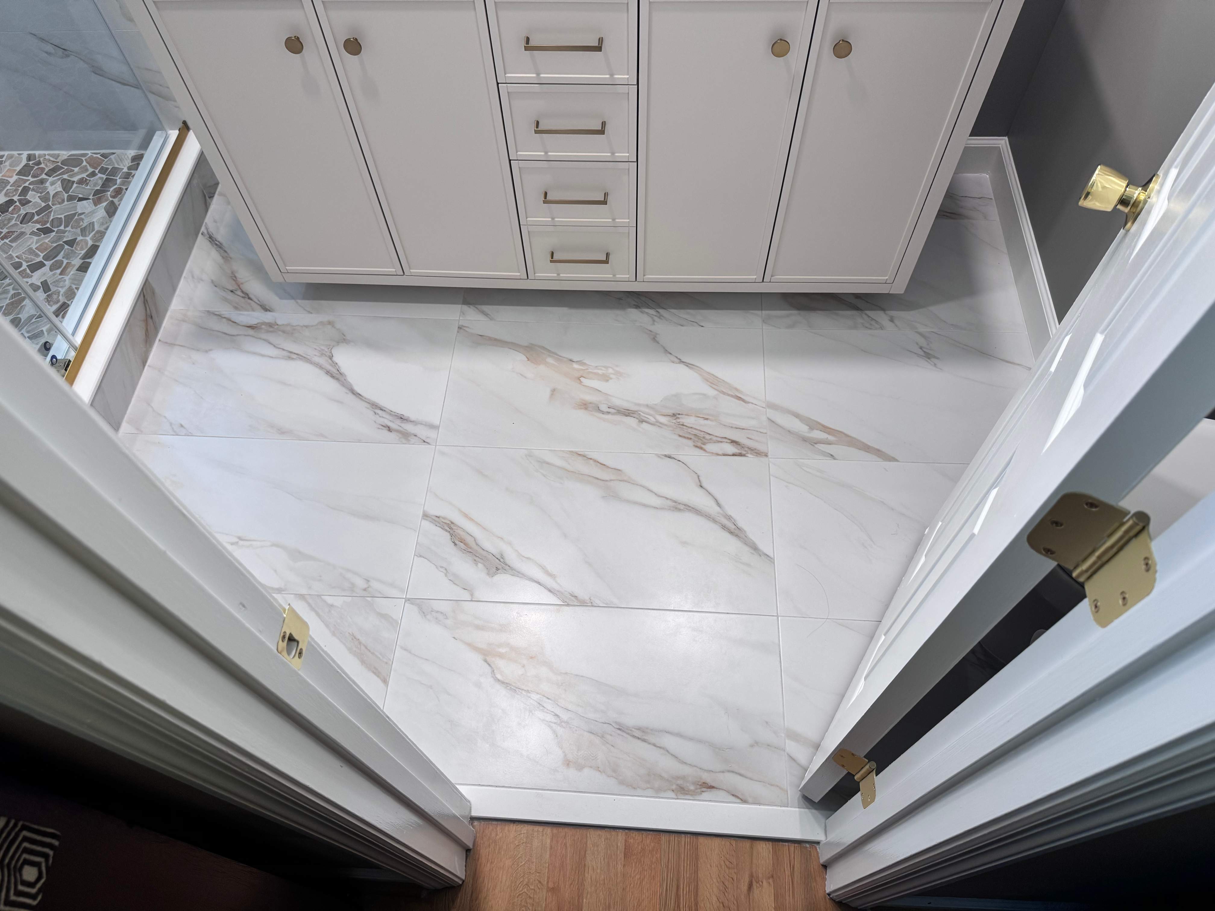 Master bathroom remodel by Prudencio