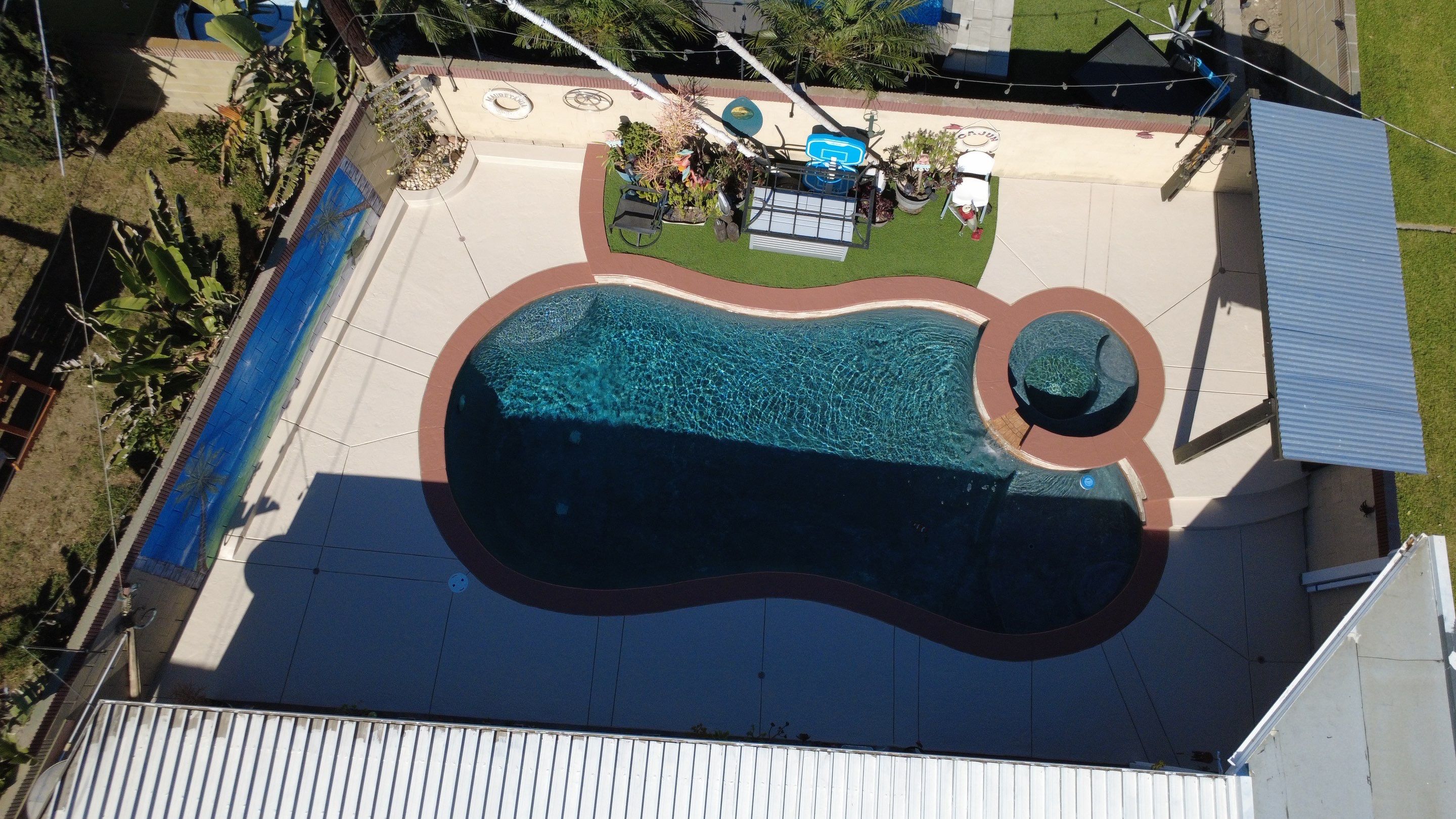 Sandblast & Staining Pool Deck 