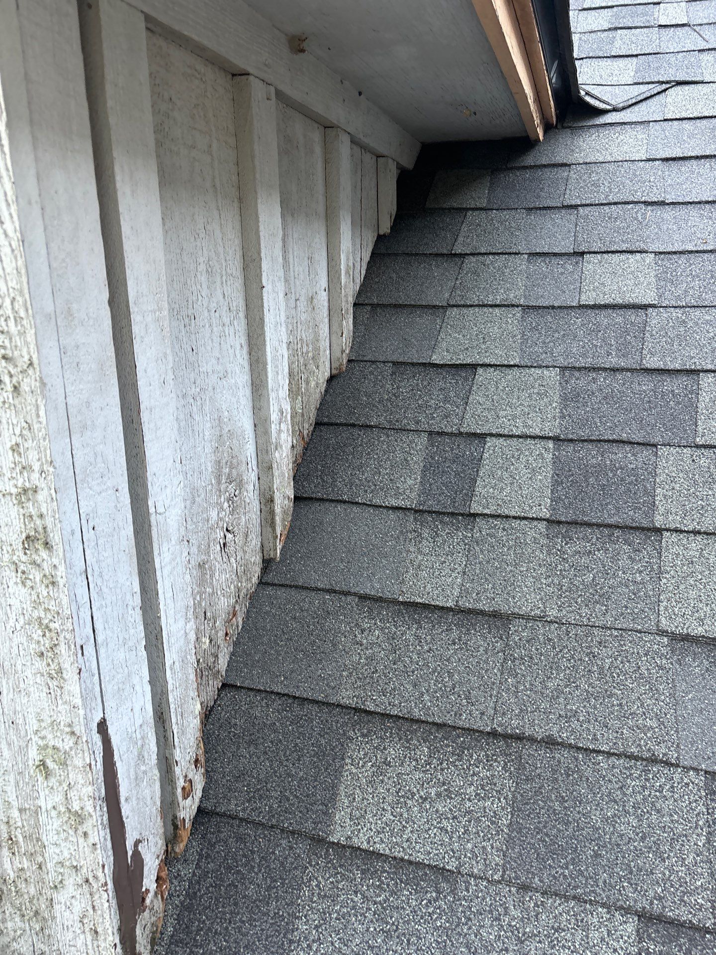 Residential Roofing Installation using Owen's Corning Duration (Lifetime) Shingles by Roof Repair Company