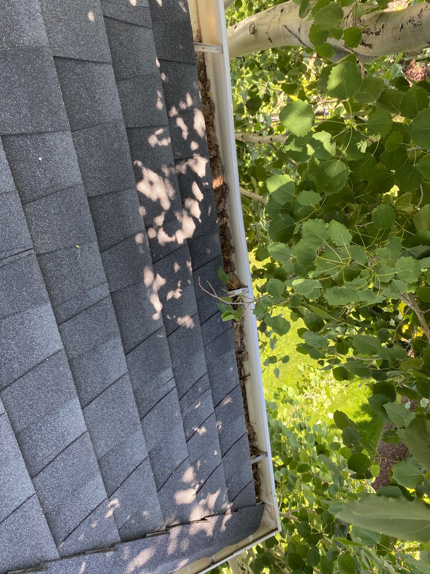 Project in sandy by Emerald Gotcha Gutters 