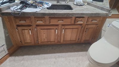 Complete Cabinet Refinishing in Bloomfield Hills