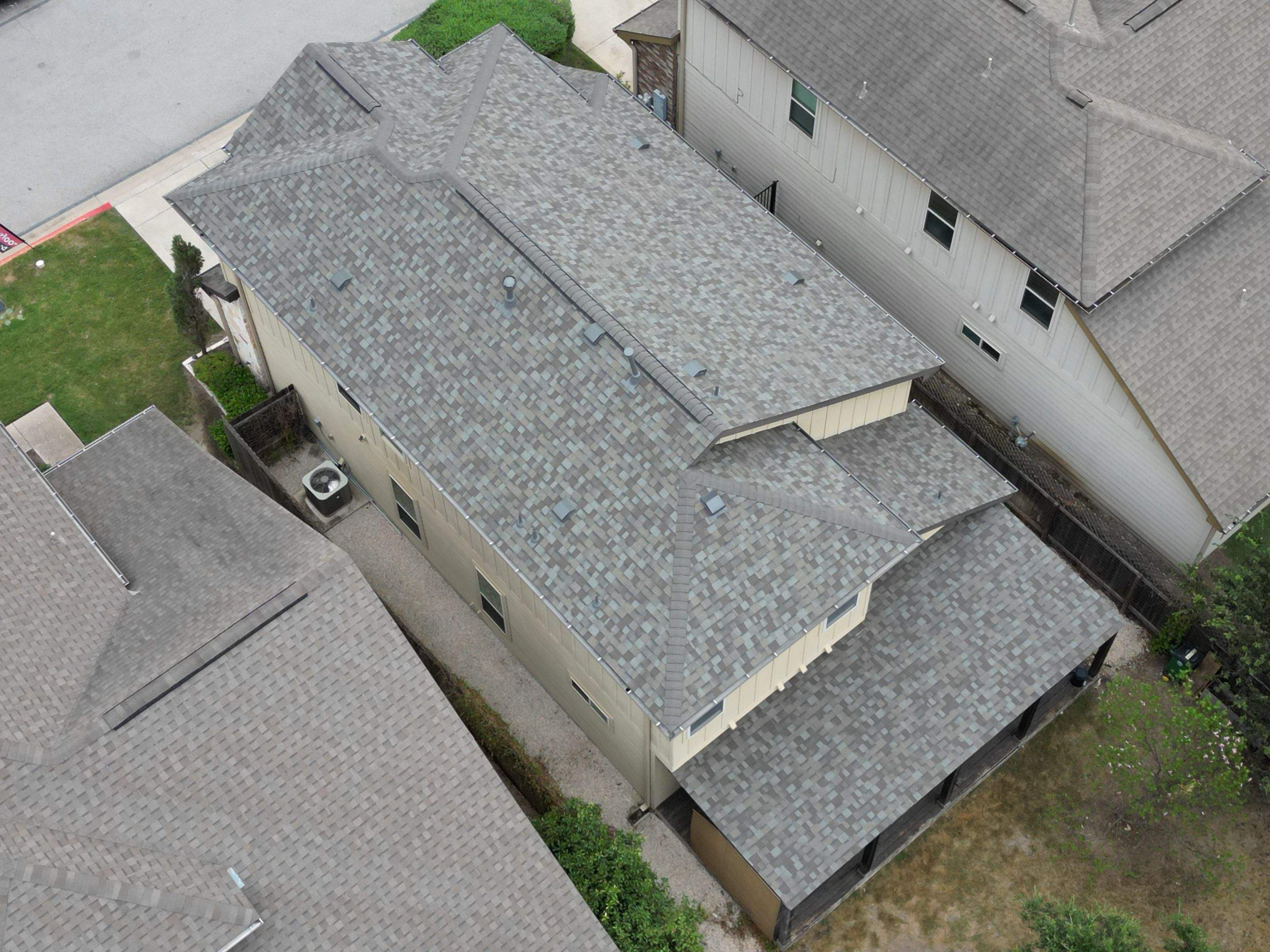 Driftwood - Owens Corning TruDefinition Duration by RoofsOnly.com