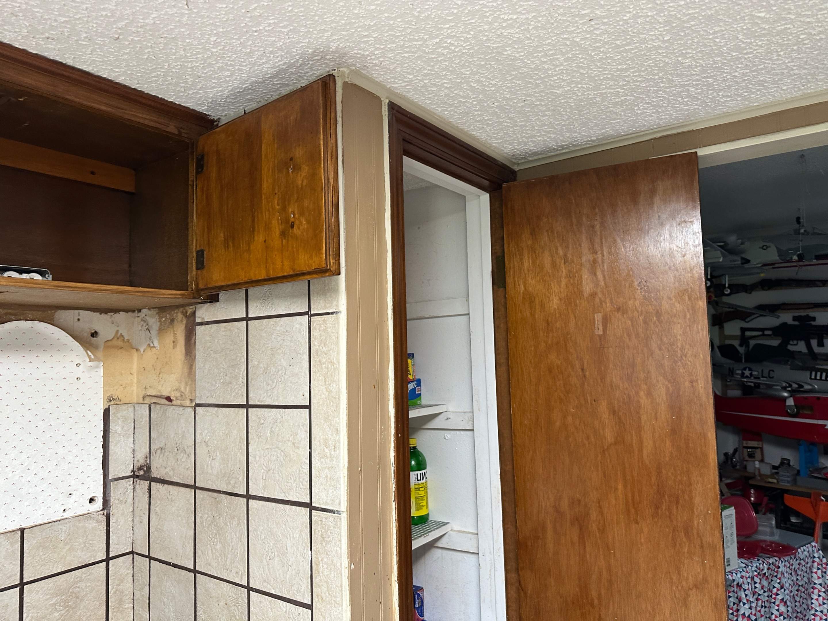 San Antonio Kitchen and Bathroom Remodel with Granite Countertops by Mena stone surfaces