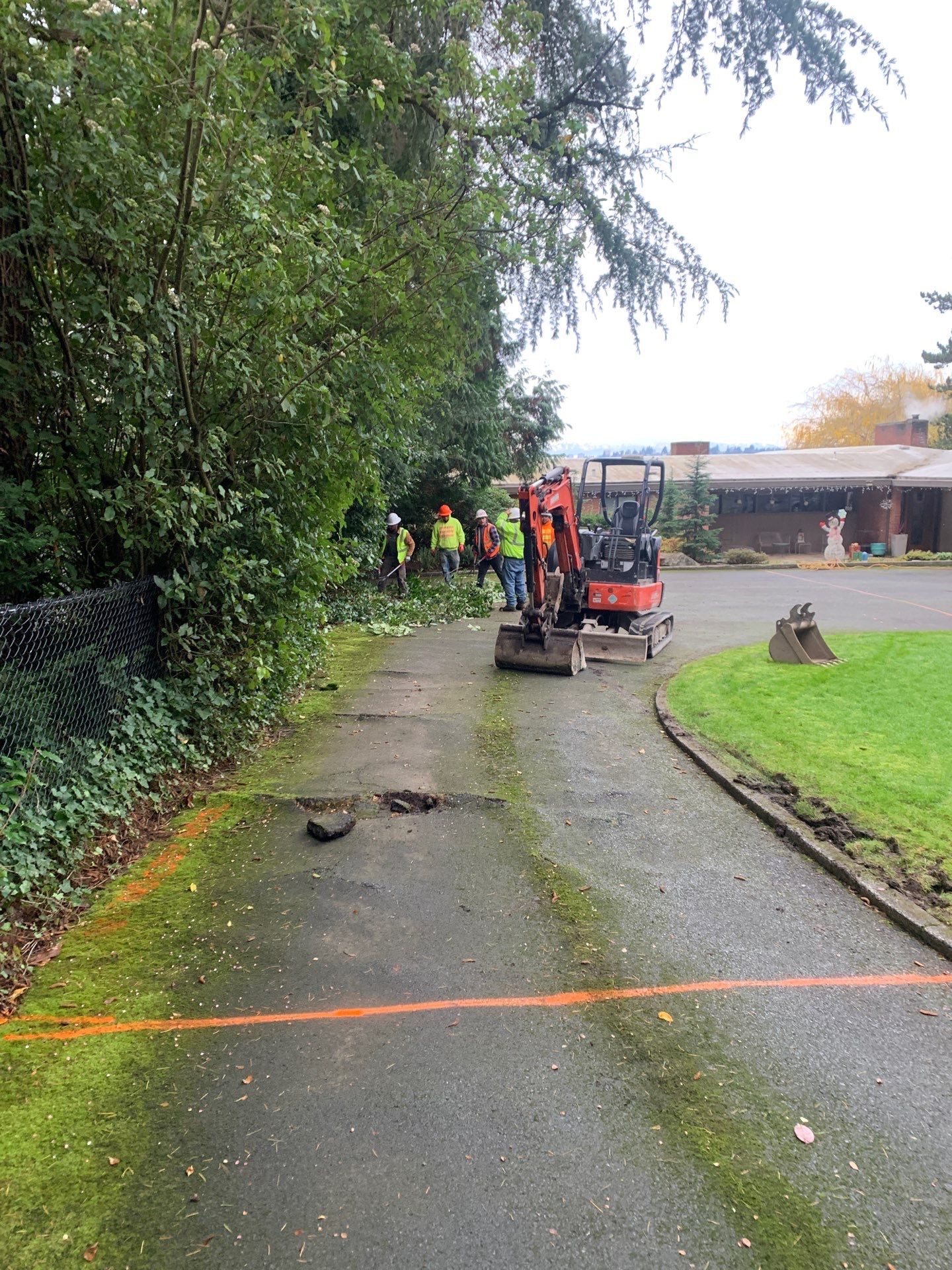Asphalt Patch Repair | Bellevue  by Jireh Asphalt & Concrete Inc 