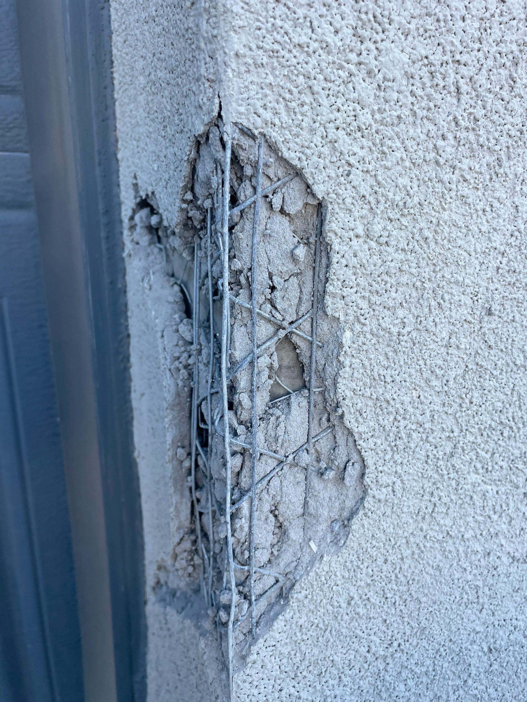 Stucco repairs by Castro Brothers Solutions