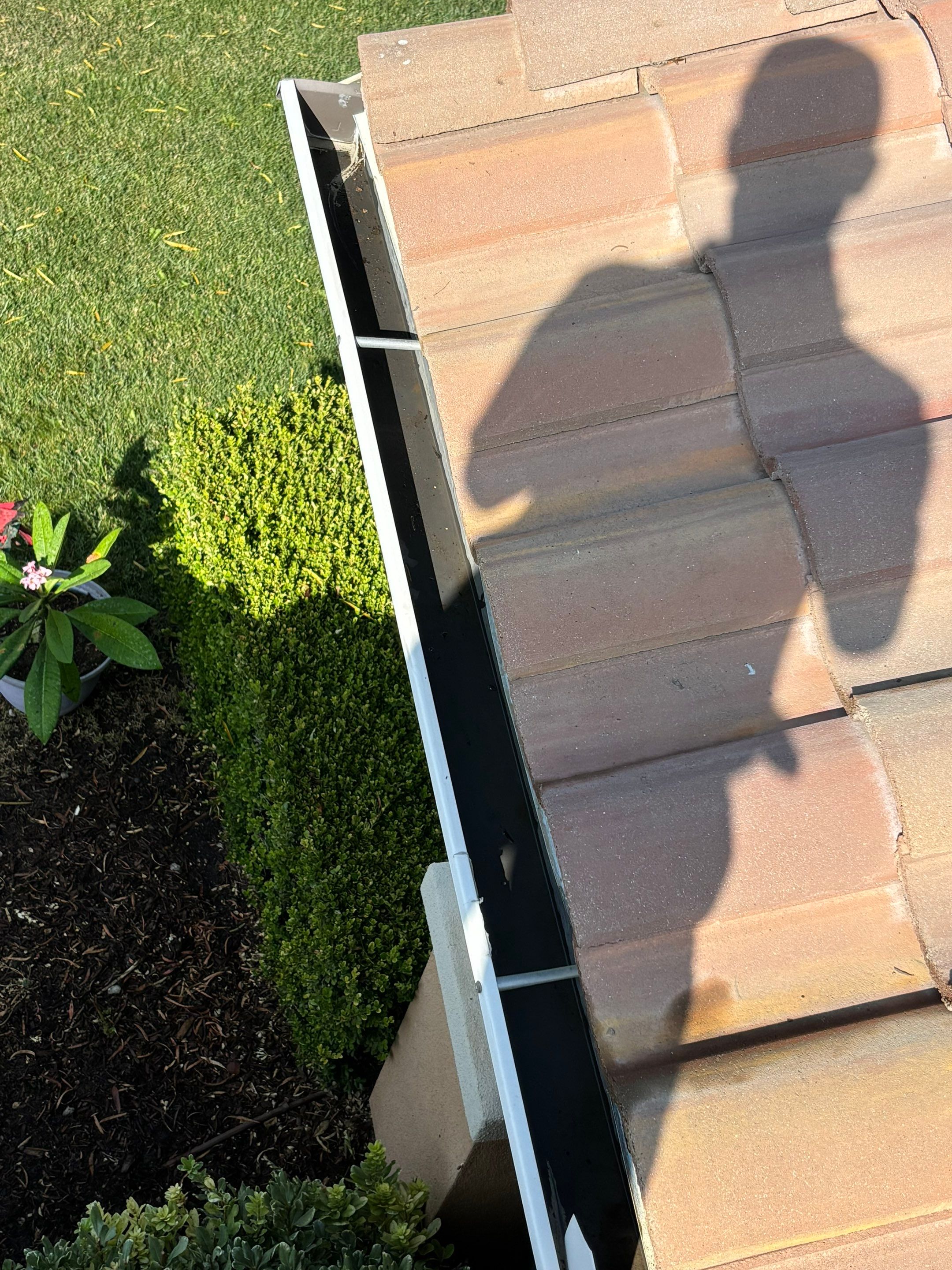 House Wash, Solar Cleaning, & Gutter Cleaning by Pirate Pete’s Power Washing