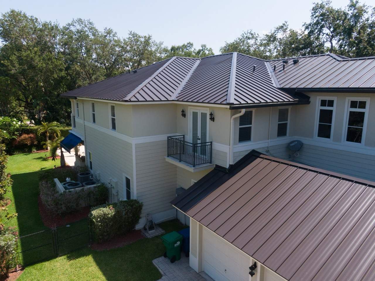 Metal Roof - Galvalume - Dark Bronze by Istueta Roofing