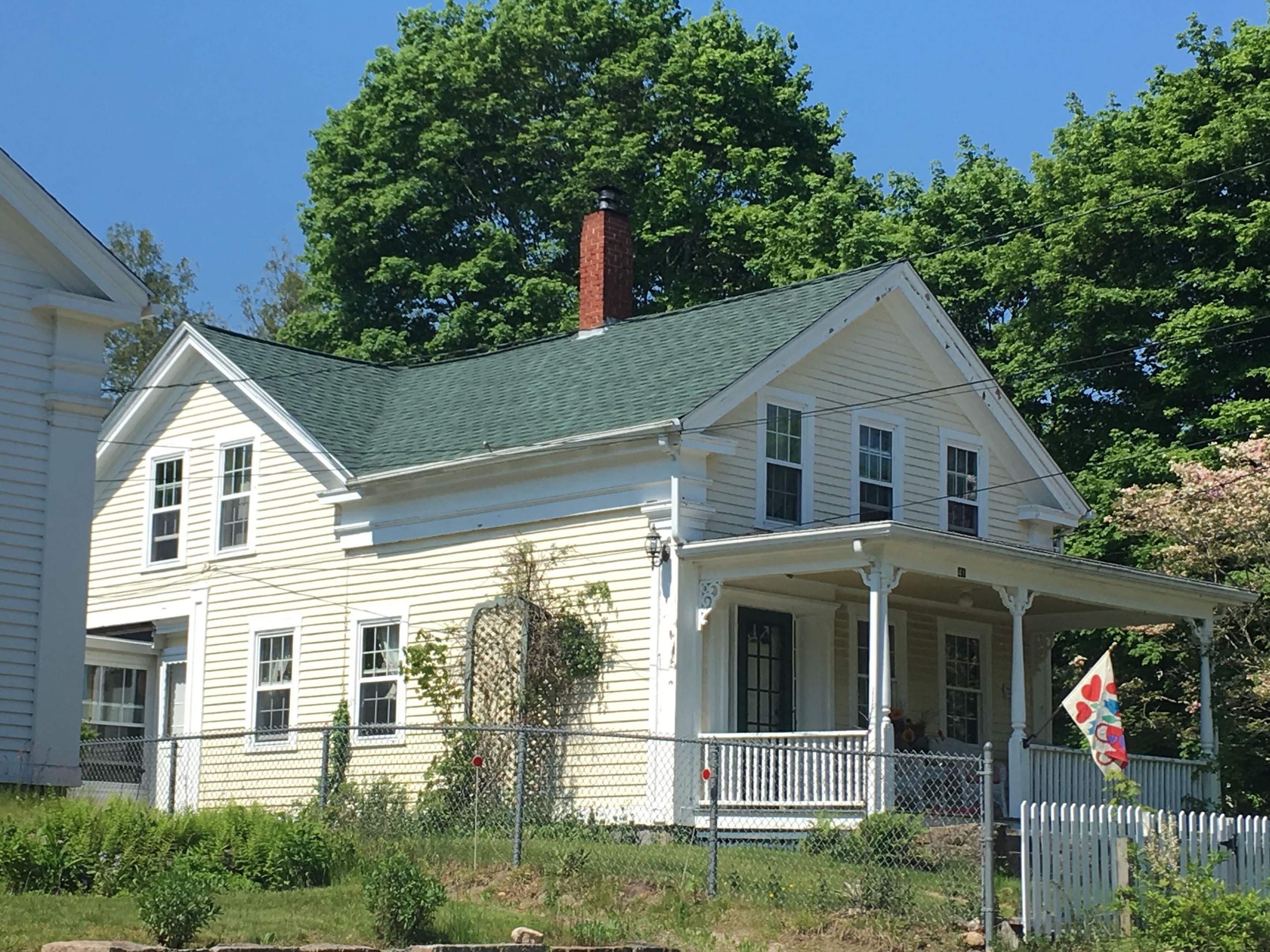 Evergreen Roofs (formerly Hunter Green) by Pinnacle Roofing & Skylights