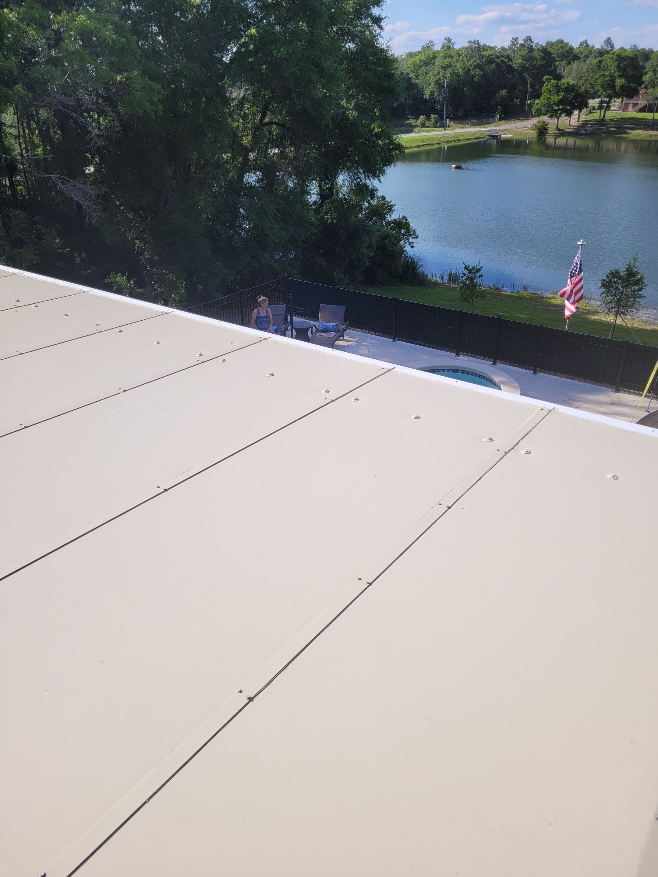 Elevated Screen Room in Crestview by Titan Sunrooms