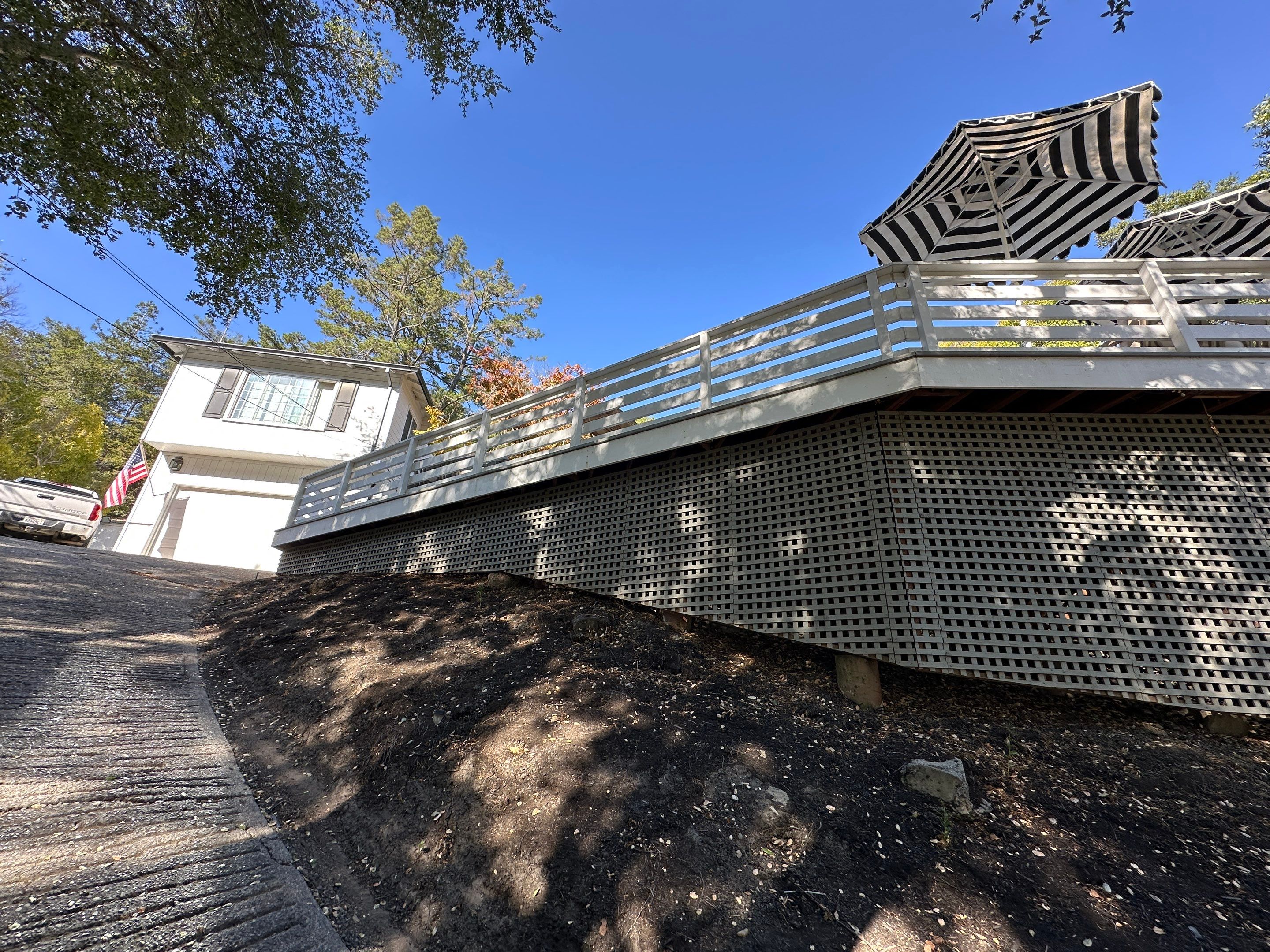Deck Repaint using Sherwin-Williams by Herrera’s Bay Area Painting inc.