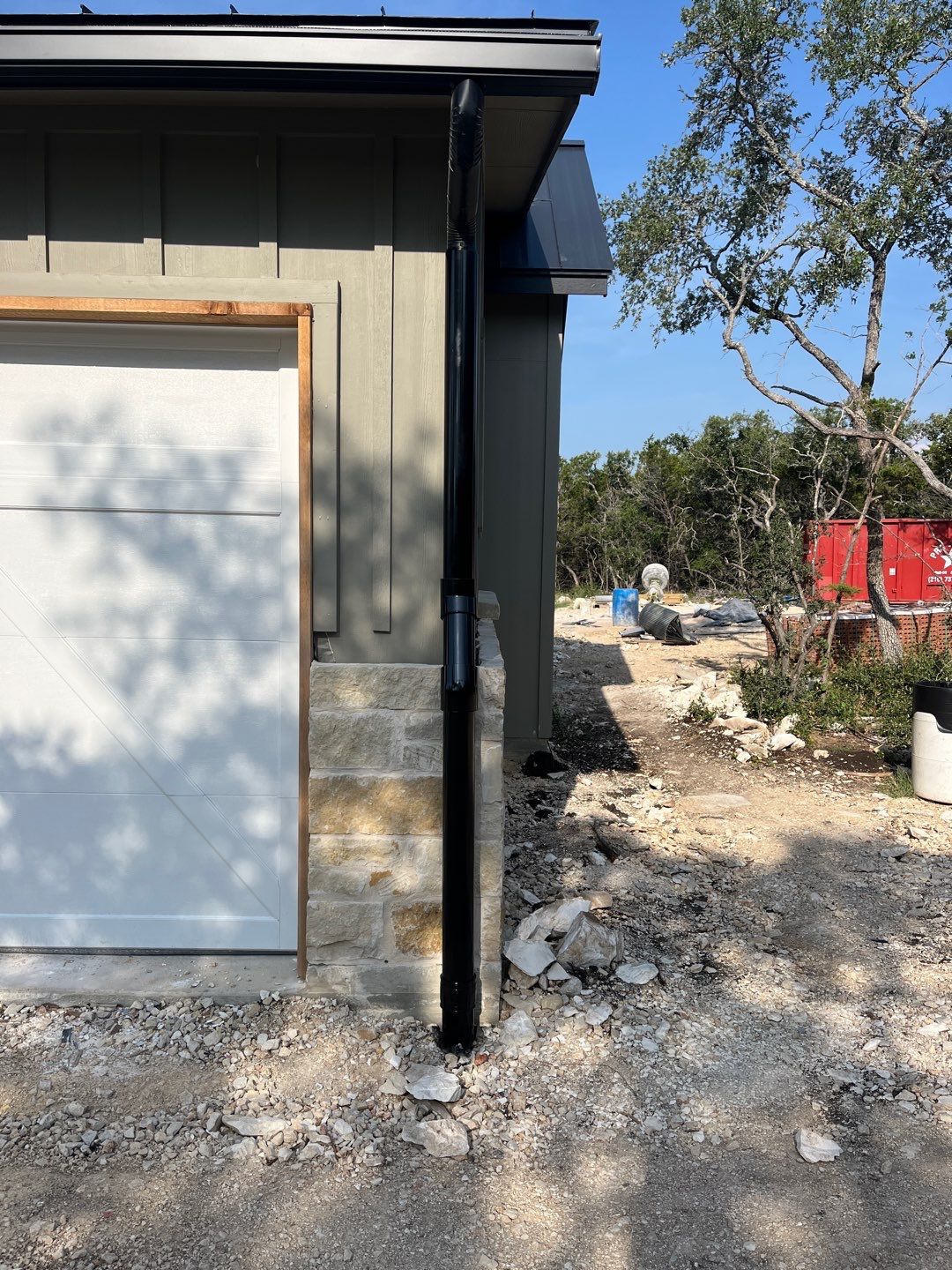 29,000gal tank in Dripping Springs by Cqure Water