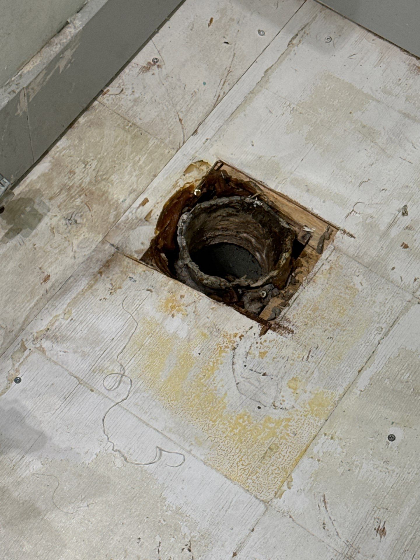 Kitchen Flooring & Bathroom Upgrade by YVR Construction Group